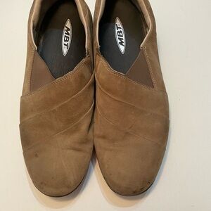 MBT Men's Brown Slip-On Loafers Rocker Suede Shoes SB-Y